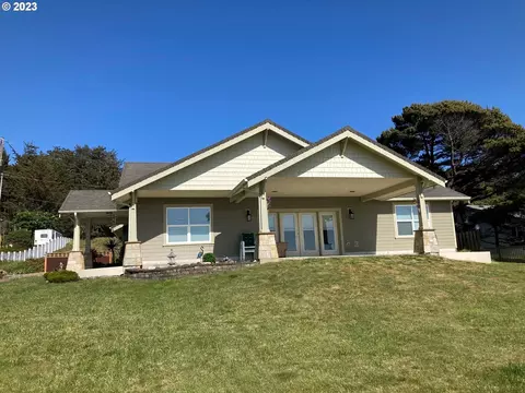 3385 SW Pacific Coast Hwy, Waldport, OR 97394