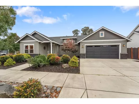 2861 Taito St, Eugene, OR 97404