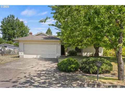 2143 SE Harlow Ave, Troutdale, OR 97060