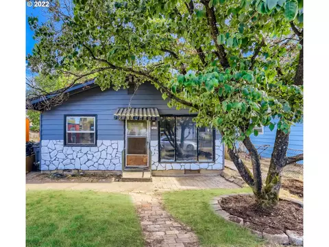 7414 SE Rural St, Portland, OR 97206