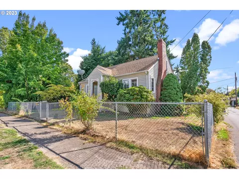 1960 Royal St NE, Salem, OR 97301