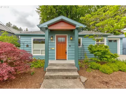 3211 SW 12th Ave, Portland, OR 97239