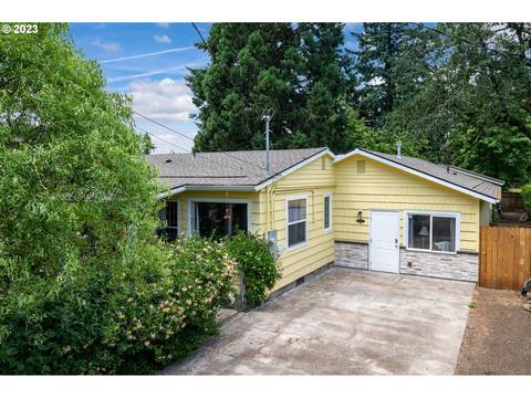 8503 SE Clatsop St, Portland, OR 97266