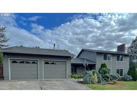 10620 SE Lexington St, Portland, OR 97266