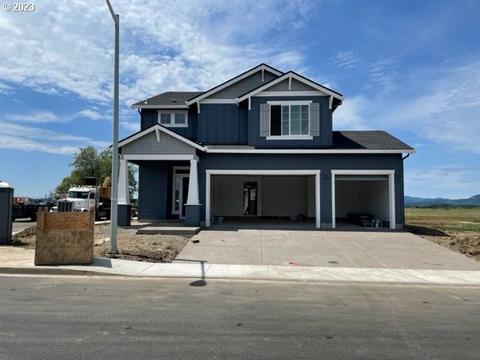 1451 Gladiola Dr #184, Junction City, OR 97448