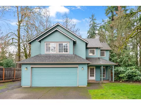 17019 SE Valley View Rd, Milwaukie, OR 97267