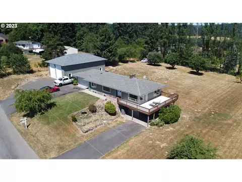 32865 Old Bunker Hill Rd, Saint Helens, OR 97051