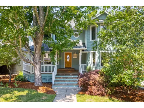 2525 Garfield St, Eugene, OR 97405
