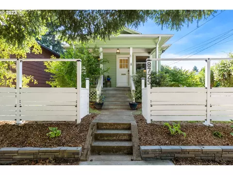 8725 SE 19th Ave, Portland, OR 97202