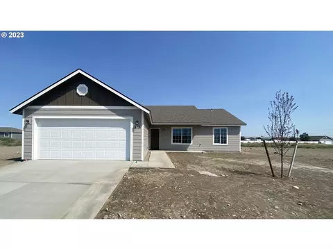 177 Renee Ave, Umatilla, OR 97882