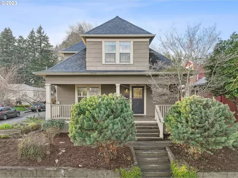 6425 SE 15th Ave, Portland, OR 97202
