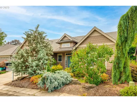 905 NW 96th Cir, Vancouver, WA 98665
