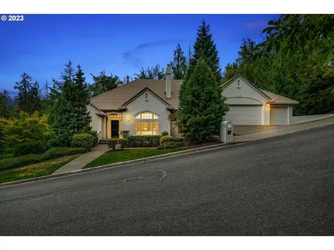 5703 SW Knightsbridge Dr, Portland, OR 97219