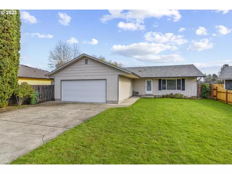 111 Terumi Ln, Longview, WA 98632