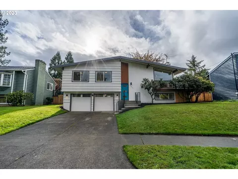 11850 SW Cheshire Rd, Beaverton, OR 97008