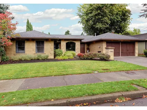1985 NW 5th St, Gresham, OR 97030
