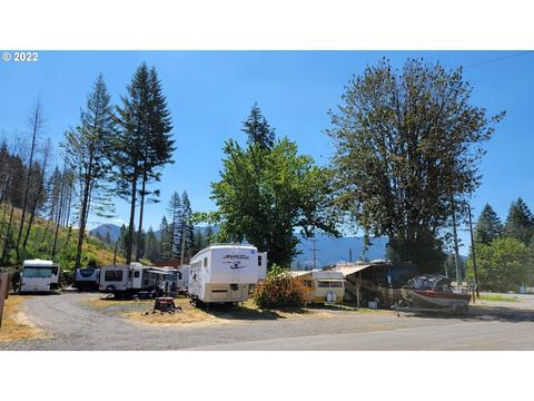 100 Breitenbush Rd, Detroit, OR 97342