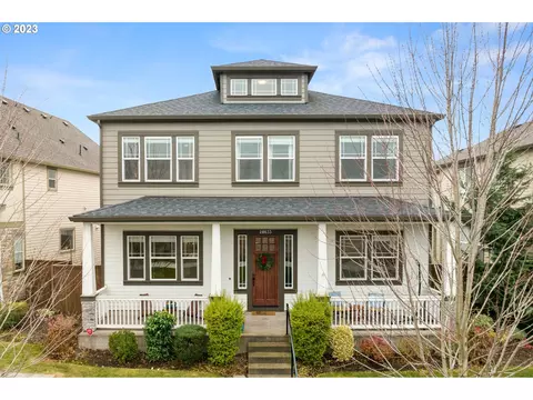 28633 SW Coffee Lake Dr, Wilsonville, OR 97070