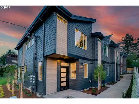 3686 SE Haig St, Portland, OR 97202