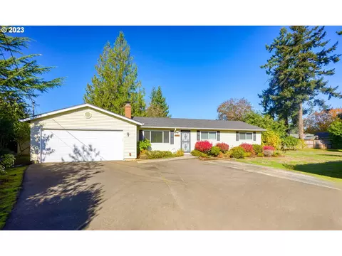 11278 SE Pine Ct, Portland, OR 97216