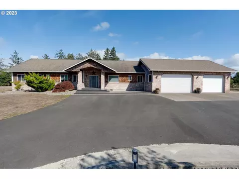 88495 Anchor Ct, Gearhart, OR 97138