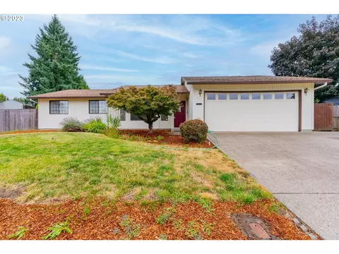 1351 NE Kennedy Ln, Hillsboro, OR 97124