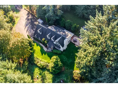 88448 Little Deerhorn Ln, Springfield, OR 97478