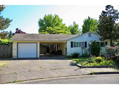 1320 Acorn Park St, Eugene, OR 97402