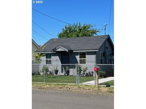 823 N Main St, Milton Freewater, OR 97862