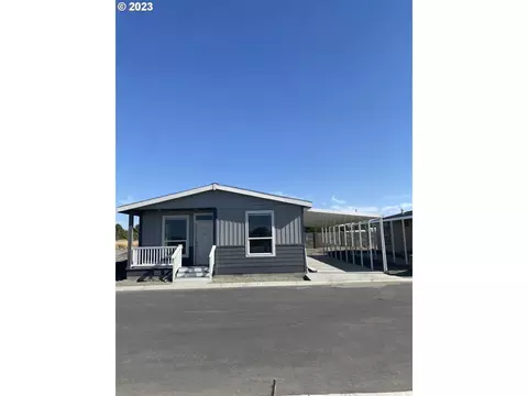 845 E Diagonal Blvd #184, Hermiston, OR 97838