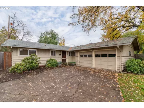 2365 Adams St, Eugene, OR 97405