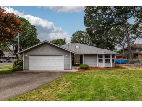 441 Grey Cliffs Dr, Saint Helens, OR 97051