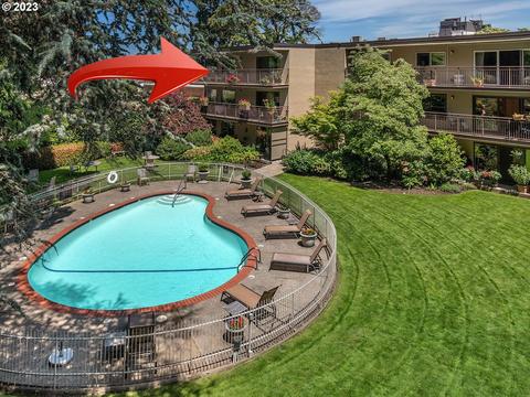 2393 SW Park Pl #302, Portland, OR 97205