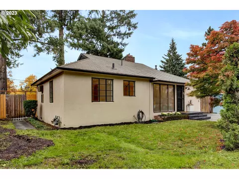 4220 SE 112th Ave, Portland, OR 97266