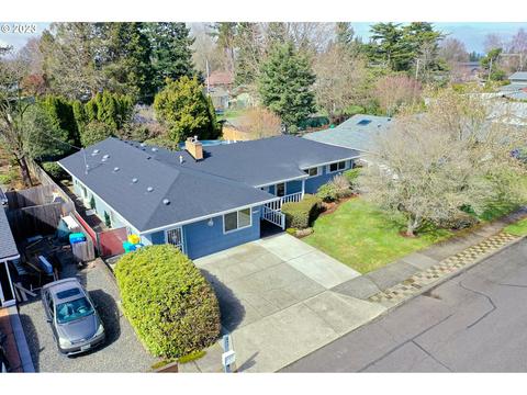 1037 SE 224th Ave, Gresham, OR 97030 photo 1