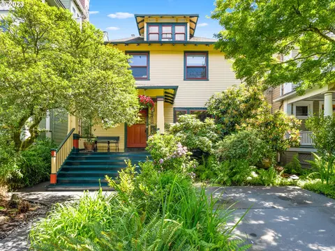 2254 NW Hoyt St, Portland, OR 97210
