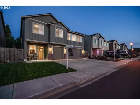 10727 NE 108th Pl, Vancouver, WA 98662