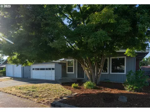 70 Greenvale Dr, Springfield, OR 97477