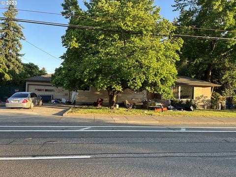 18440 SE Division St, Gresham, OR 97030