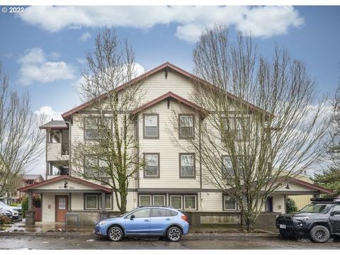737 NE 99th Ave #20, Portland, OR 97220