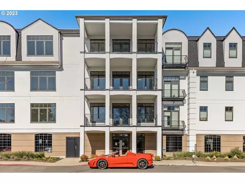 707 N Hayden Island Dr #224, Portland, OR 97217