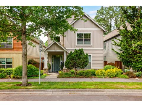 8964 SW Taylors Ferry Rd, Portland, OR 97223