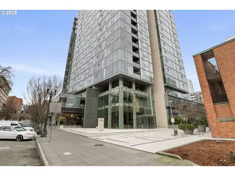 1221 SW 10th Ave #1412, Portland, OR 97205