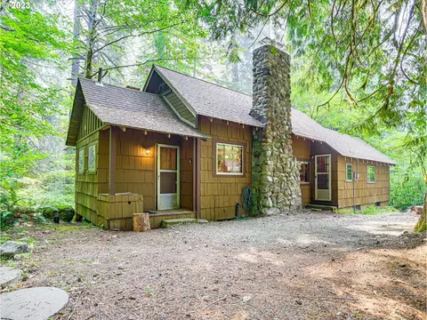 77916 E Road 35b, Government Camp, OR 97028
