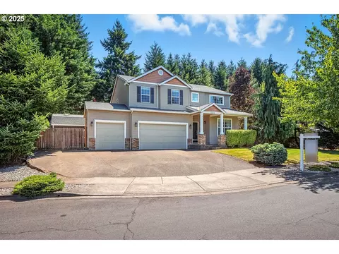 16318 Trail View Dr, Oregon City, OR 97045