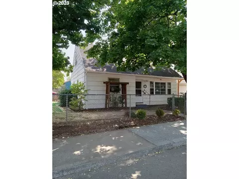 6806 SE Tolman St, Portland, OR 97206