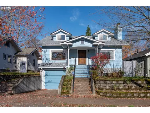 2015 SE Pine St, Portland, OR 97214