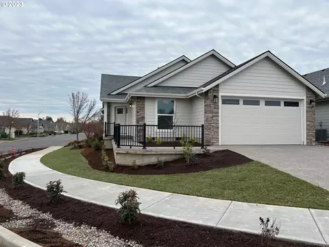 2241 SE Academy St #177, Dallas, OR 97338