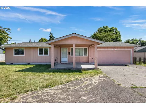 423 17th St, Springfield, OR 97477 photo 1