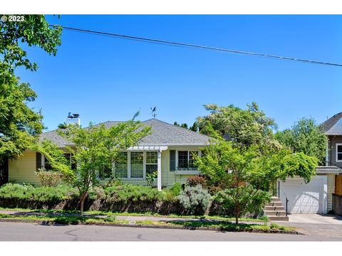808 SE 68th Ave, Portland, OR 97215